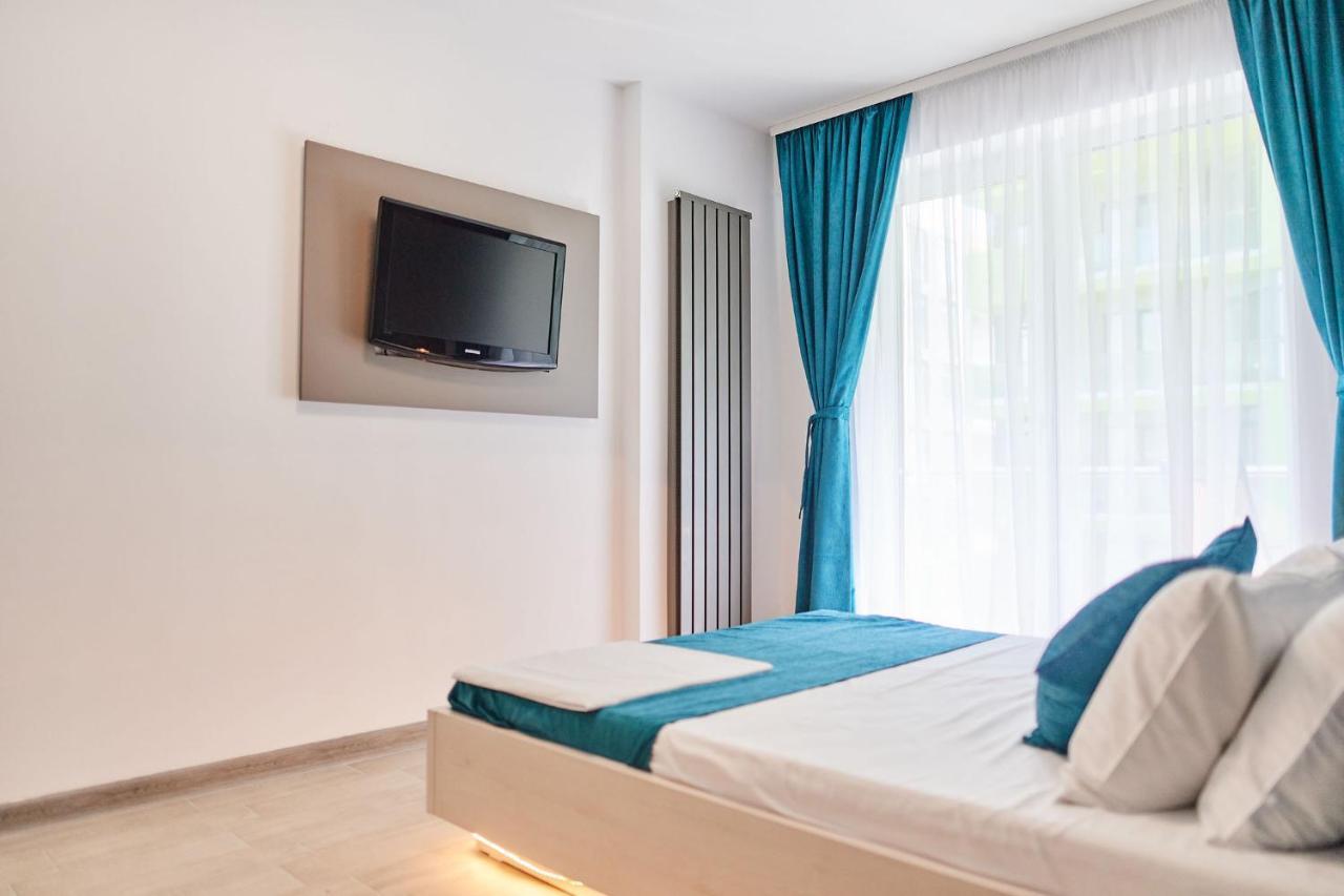 Sea Love Apt Spa N Pools Beach Resort Navodari Ngoại thất bức ảnh